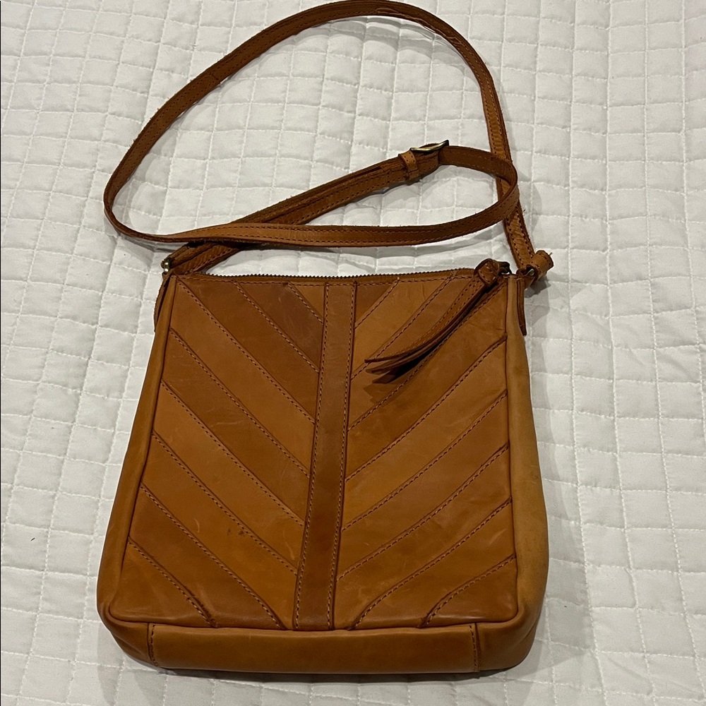 Elegant Leather Shoulder Bag